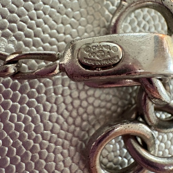 CHANEL Silver Chain Necklace with CC Logo Pearl Pendant AUTHENTIC - Picture 9 of 13